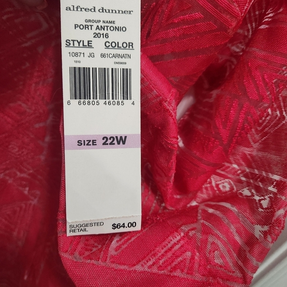 NWT Alfred Dunner Port Antonio Blouse Size 22W Dark Pink Red Sheer Button Down - Picture 6 of 8